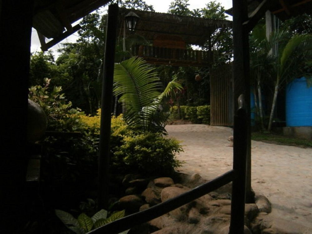 Madera Labrada Lodge Ecologico Tarapoto Exterior foto